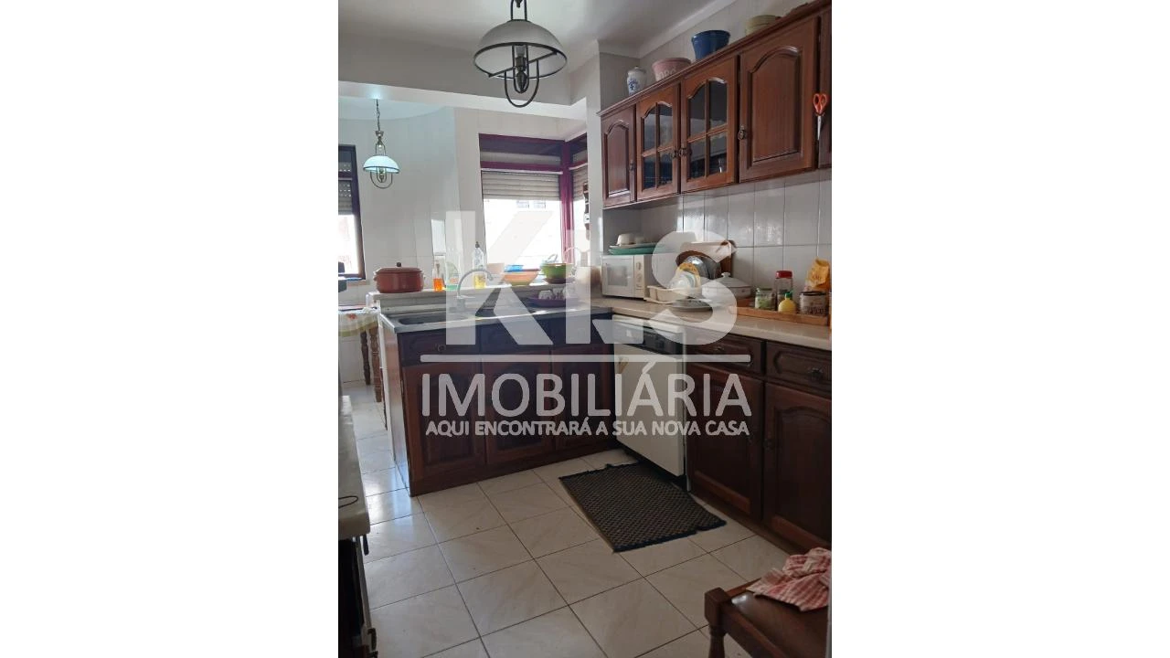 Apartamento T2 para Venda em Buarcos Foto 4