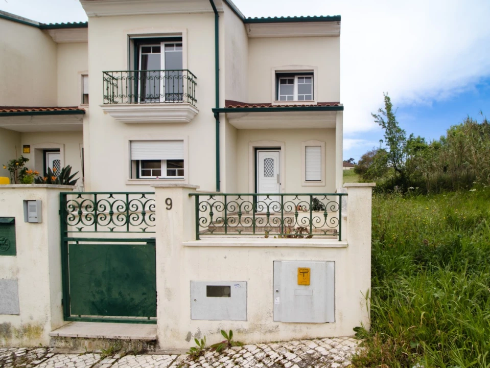 Moradia T3 para Venda em Tavarede Foto 27