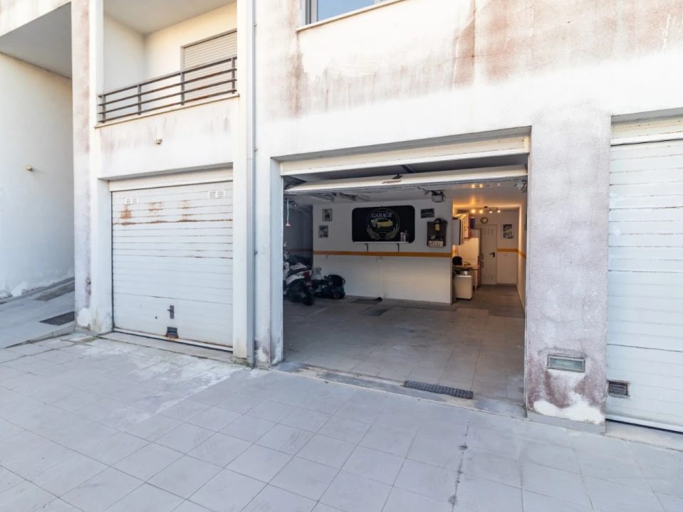 Apartamento T2 para Venda em São Pedro Foto 28