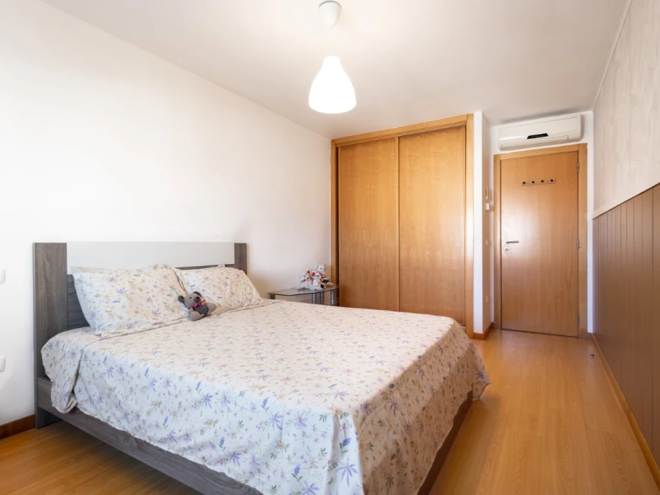 Apartamento T2 para Venda em São Pedro Foto 8