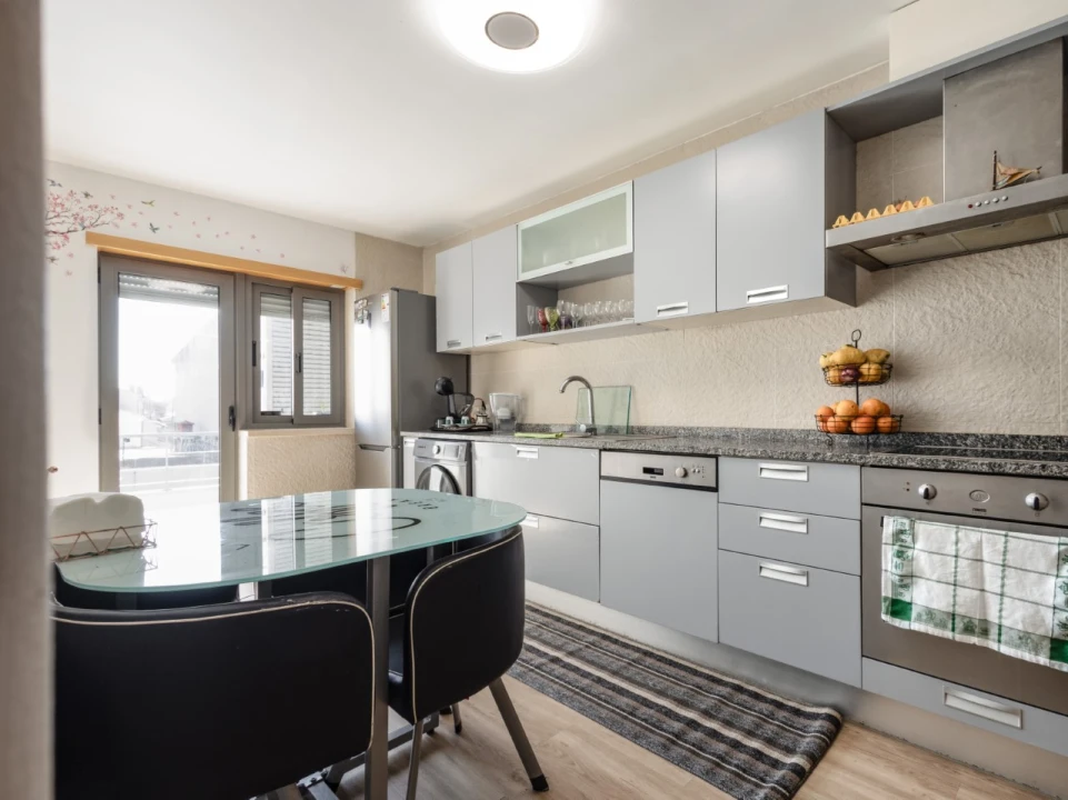 Apartamento T2 para Venda em São Pedro Foto 13