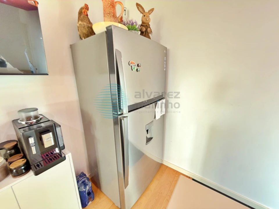Moradia T4 para Venda em Carvoeira e Carmões Foto 45