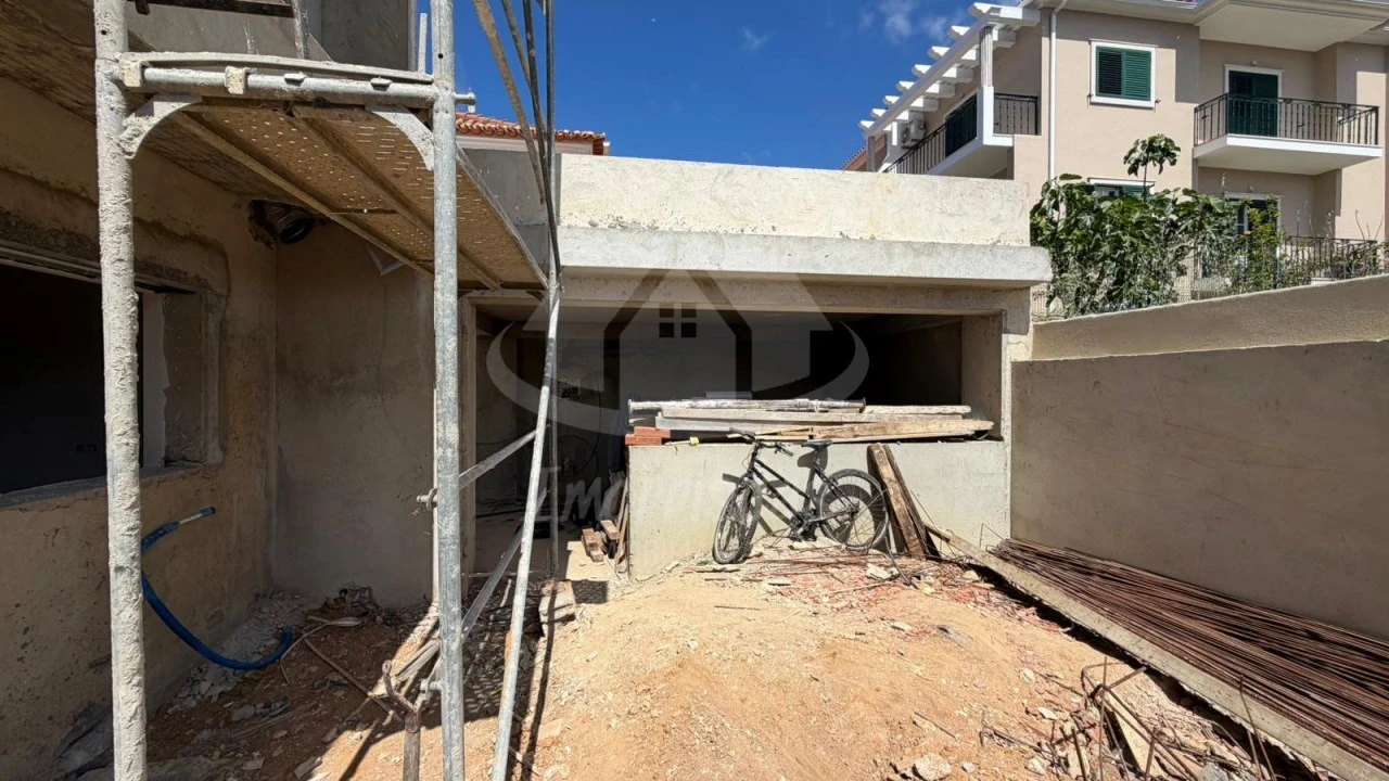 Moradia T4 para Venda em Amora Foto 15