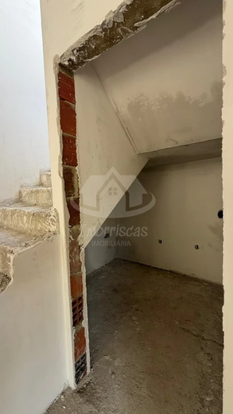 Moradia T4 para Venda em Amora