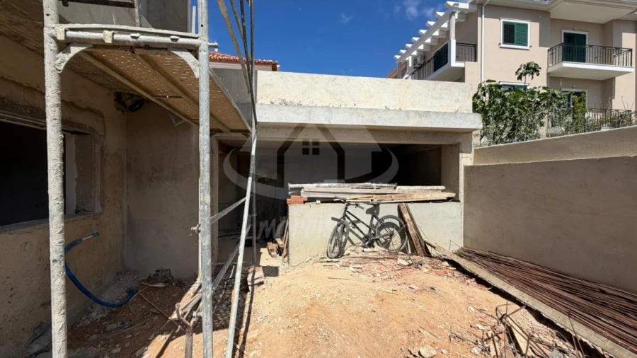 Moradia T4 para Venda em Amora Foto 15