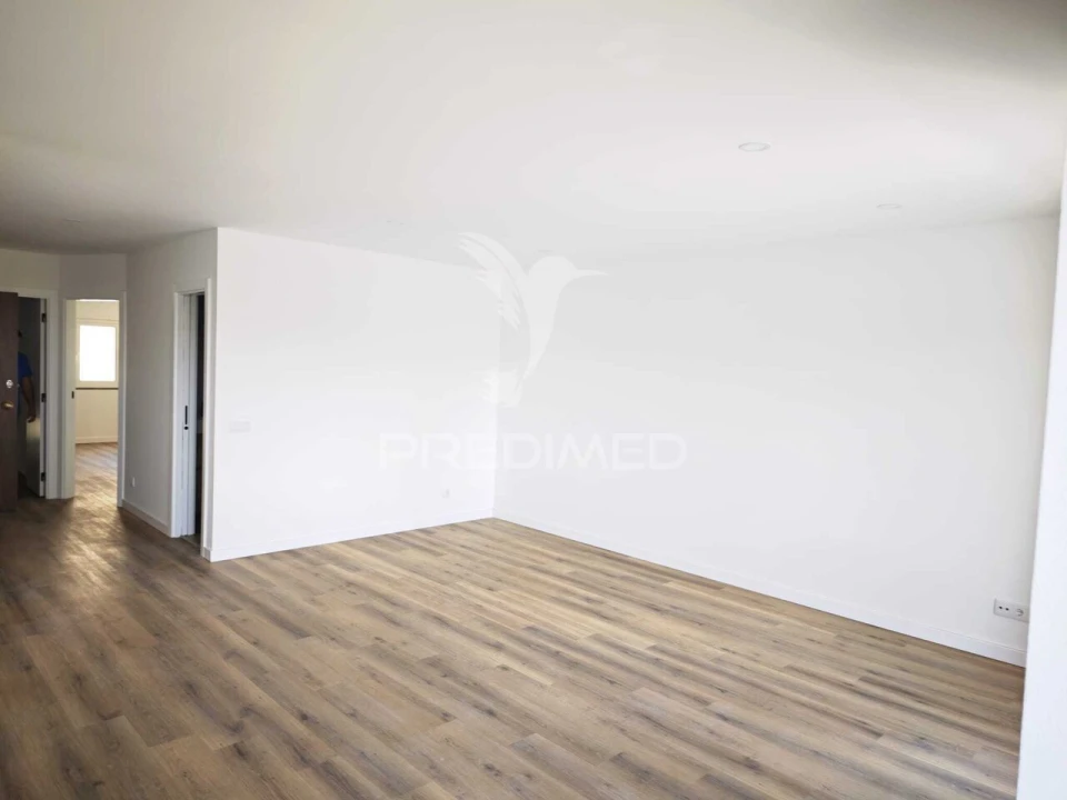 Apartamento T2 para Venda em Portimão Foto 11