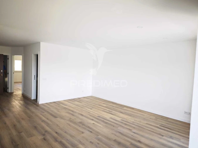 Apartamento T2 para Venda em Portimão Foto 11