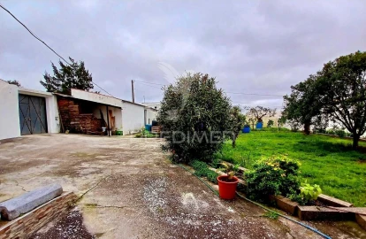 Moradia T4 para Venda em Baleizão