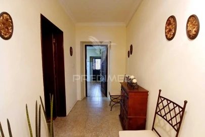 Moradia T4 para Venda em Baleizão