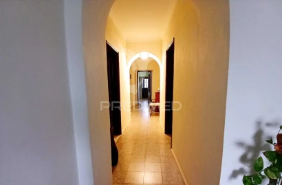 Moradia T4 para Venda em Baleizão