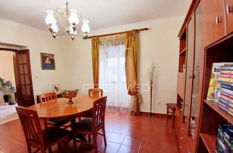 Moradia T4 para Venda em Baleizão Foto 10