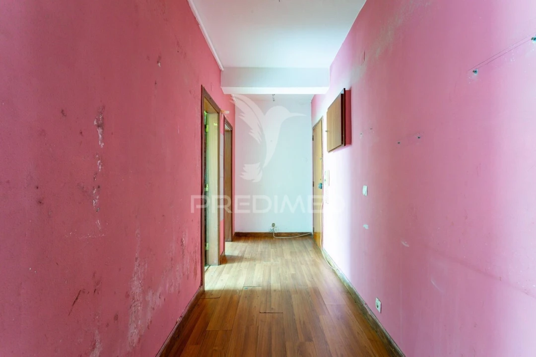 Apartamento T2 para Venda em Vila Franca de Xira Foto 16