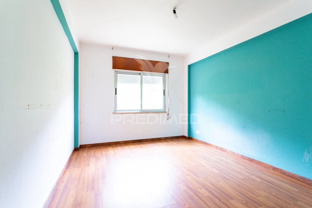 Apartamento T2 para Venda em Vila Franca de Xira Foto 3