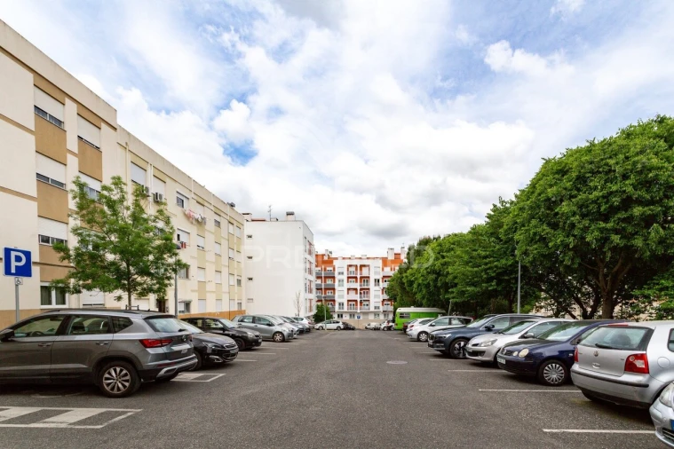 Apartamento T2 para Venda em Vila Franca de Xira Foto 22