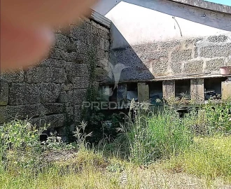 Moradia T3 para Venda em Baltar