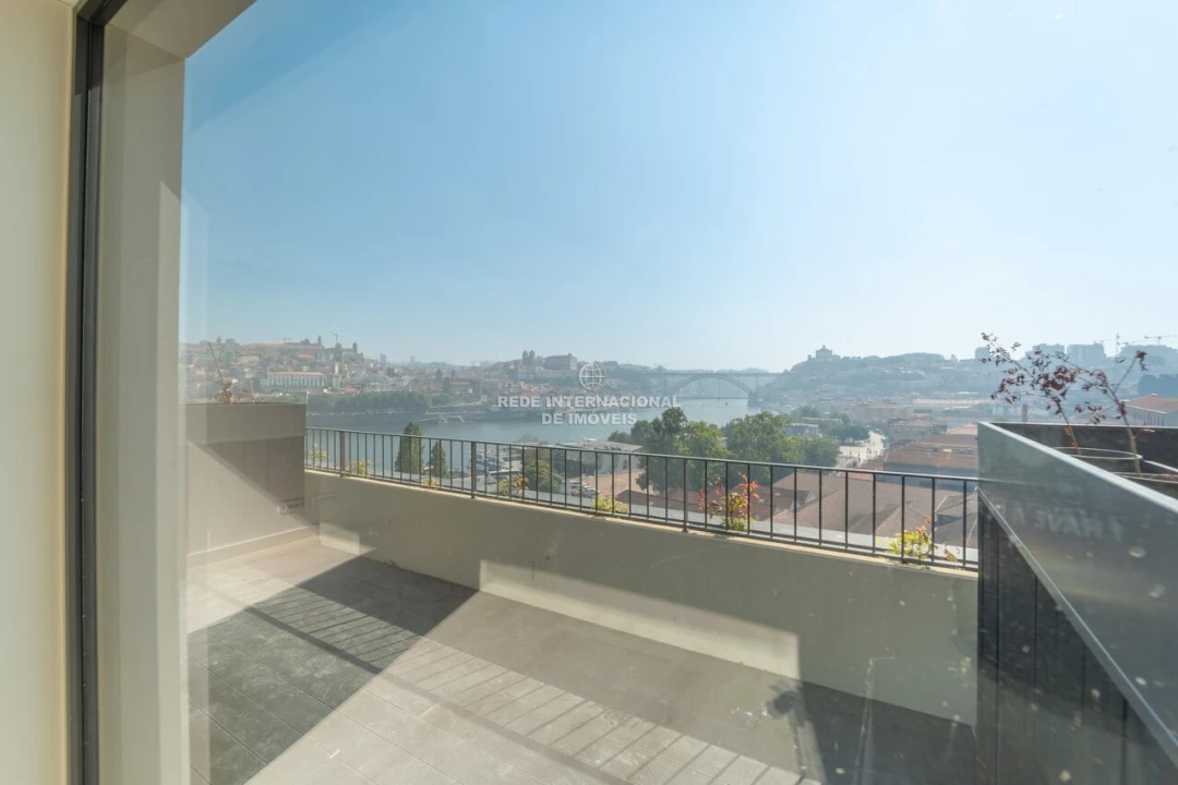 Apartamento T2 para Venda em Santa Marinha e São Pedro da Afurada Foto 8