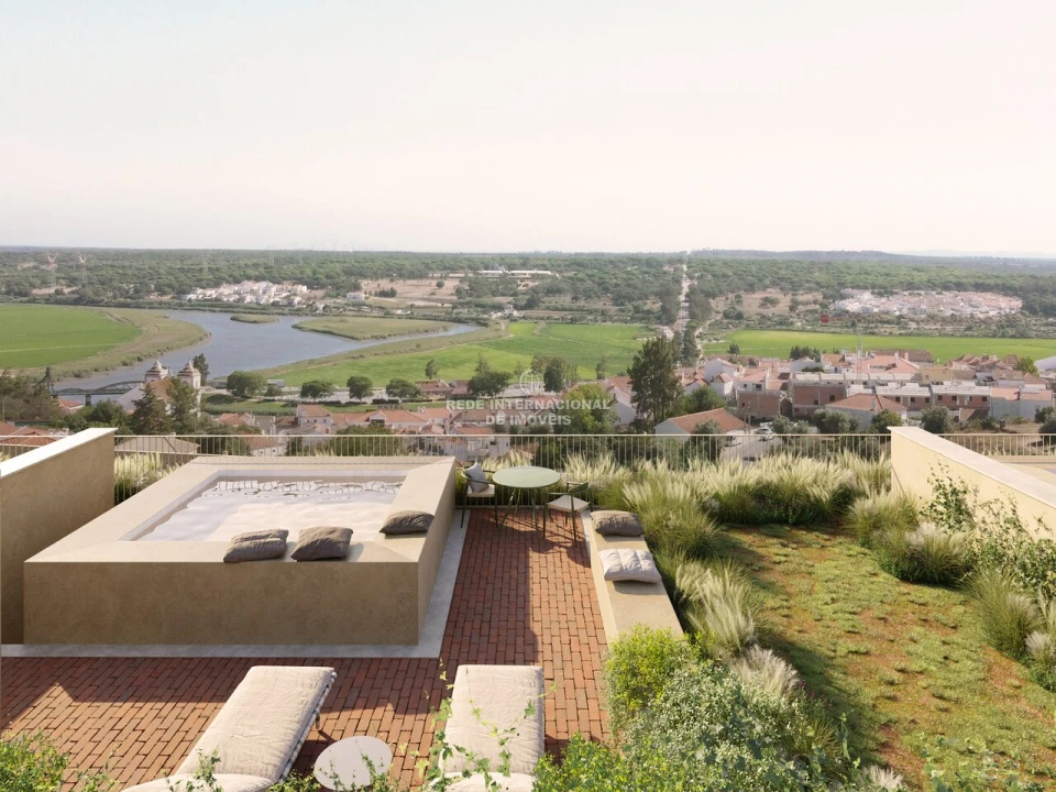 Apartamento T1 para Venda em Santa Maria do Castelo e Santiago e Santa Susana Foto 10