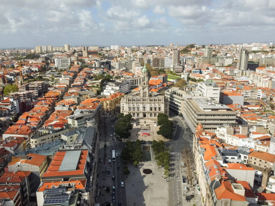 Prédio para Venda em Cedofeita, Santo Ildefonso, Sé, Miragaia, São Nicolau e Vitória Foto 9