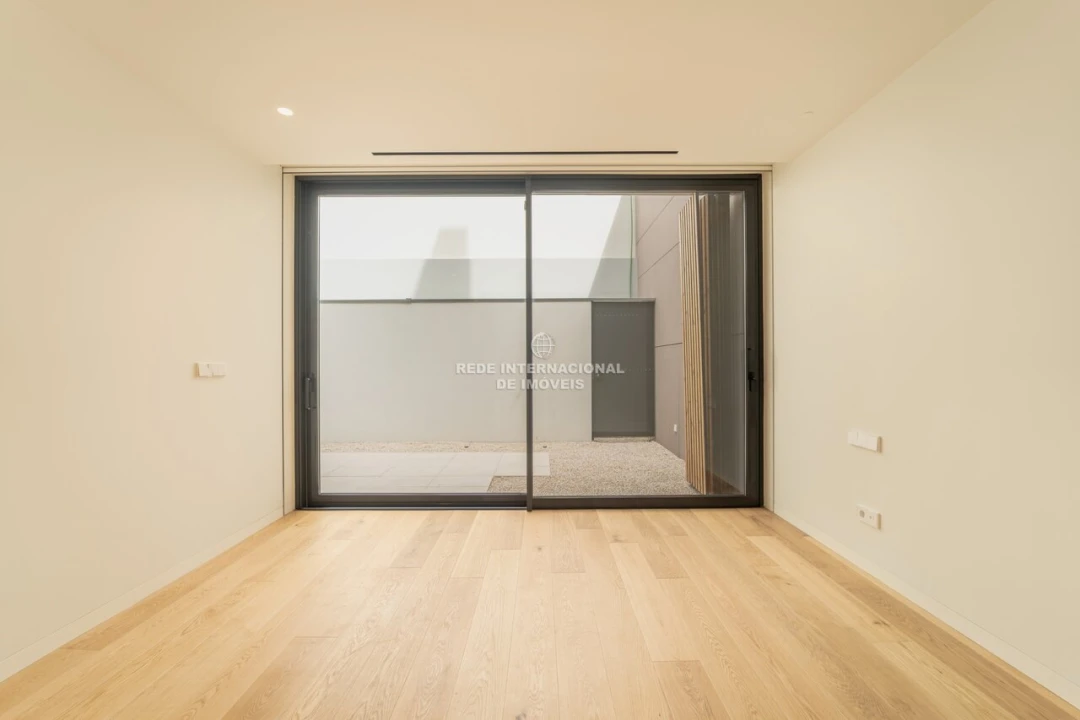 Apartamento T4 para Venda em Aldoar, Foz do Douro e Nevogilde Foto 20