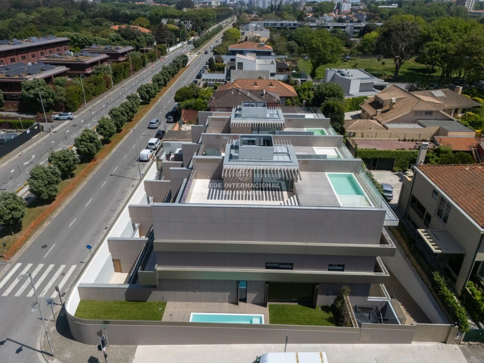 Apartamento T4 para Venda em Aldoar, Foz do Douro e Nevogilde Foto 15