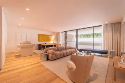 Apartamento T4 para Venda em Aldoar, Foz do Douro e Nevogilde