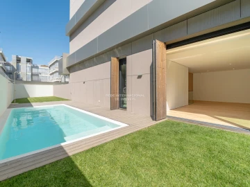 Apartamento T4 para Venda em Aldoar, Foz do Douro e Nevogilde