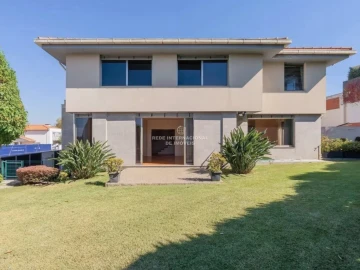 Moradia T4 para Venda em Aldoar, Foz do Douro e Nevogilde