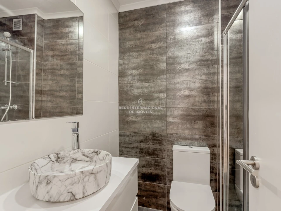 Apartamento T2 para Venda em Alto do Seixalinho, Santo André e Verderena Foto 2