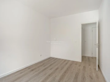 Apartamento T2 para Venda em Alto do Seixalinho, Santo André e Verderena