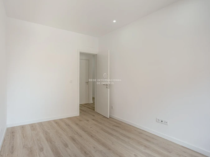 Apartamento T2 para Venda em Alto do Seixalinho, Santo André e Verderena Foto 11