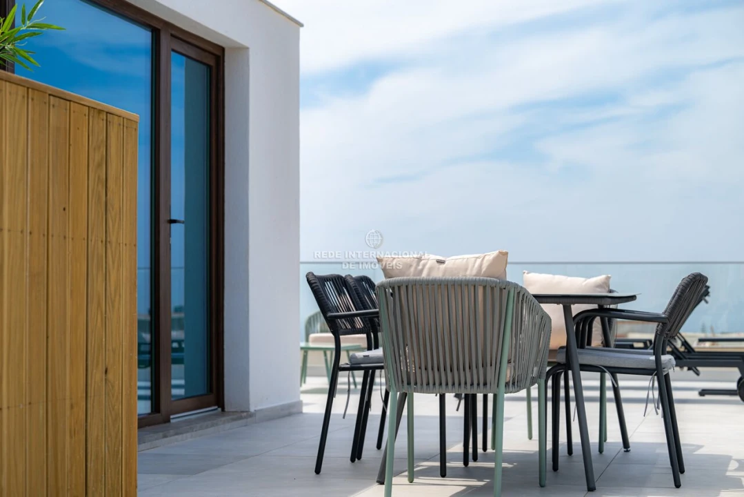 Apartamento T2 para Venda em Porto Covo Foto 15