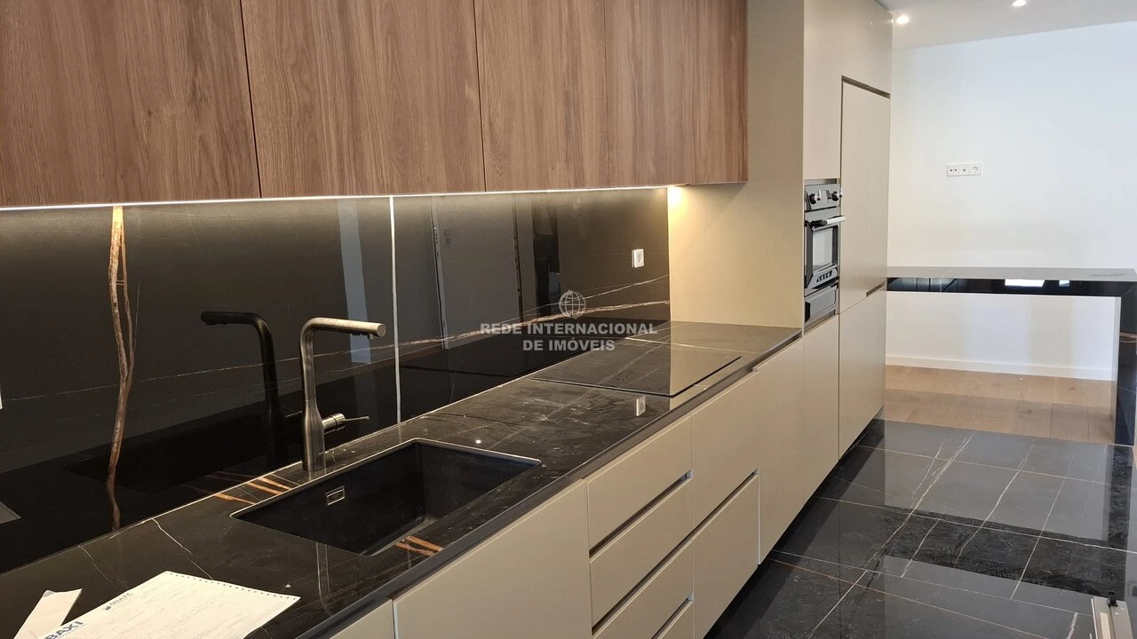 Apartamento T2 para Venda em Santa Marinha e São Pedro da Afurada Foto 14