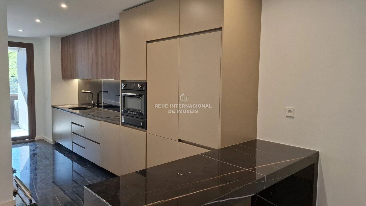 Apartamento T2 para Venda em Santa Marinha e São Pedro da Afurada Foto 31