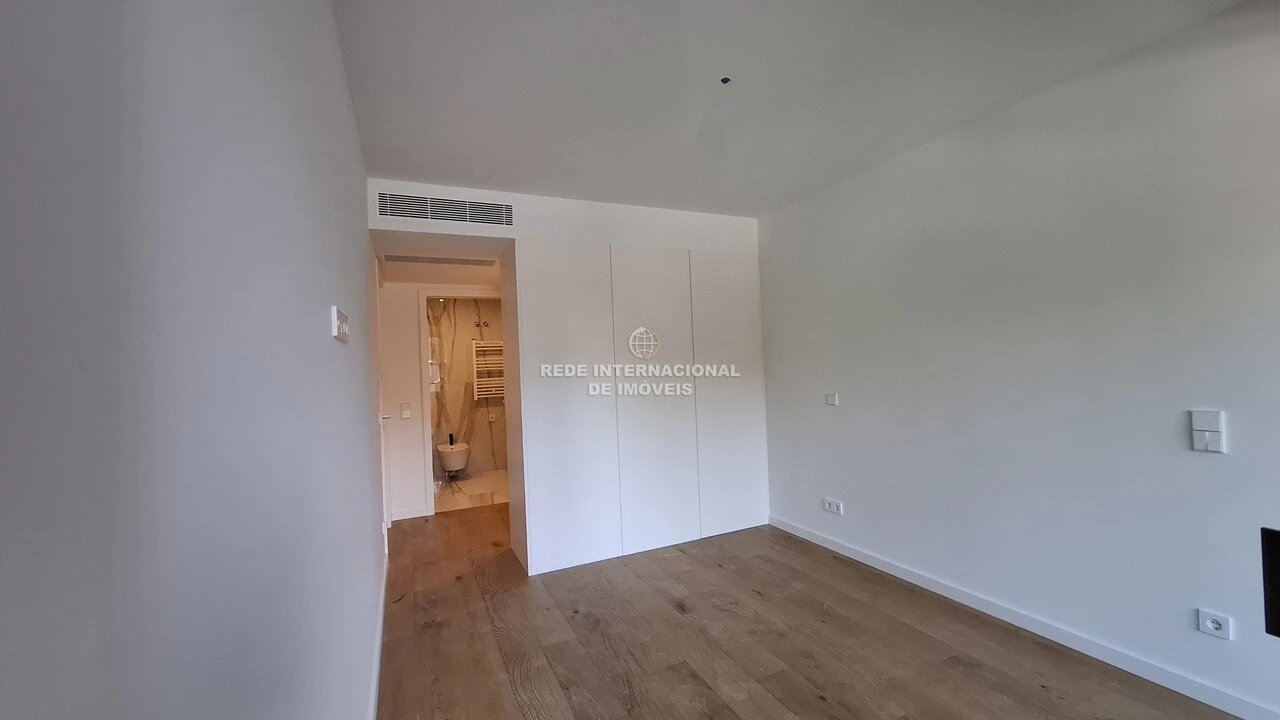 Apartamento T2 para Venda em Santa Marinha e São Pedro da Afurada Foto 34