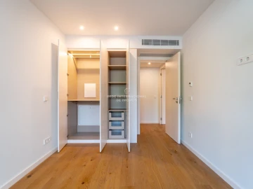 Apartamento T2 para Venda em Santa Marinha e São Pedro da Afurada