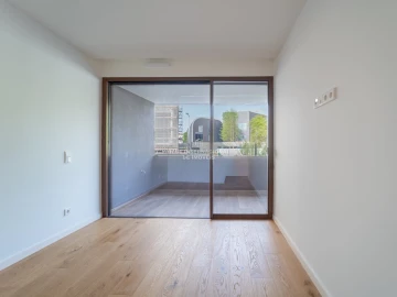 Apartamento T2 para Venda em Santa Marinha e São Pedro da Afurada