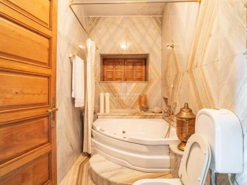 Quinta T8 para Venda em Manhente