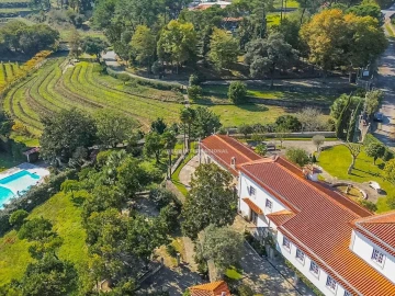 Quinta T8 para Venda em Manhente