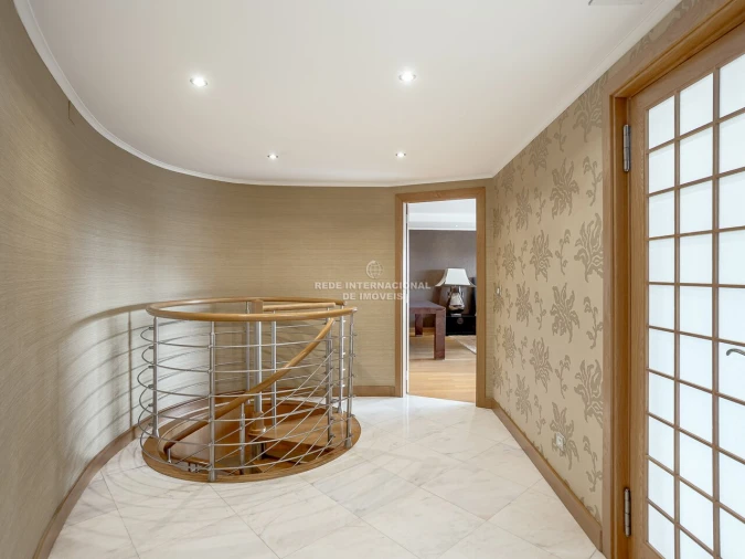 Apartamento T4 para Venda em Algés, Linda-A-Velha e Cruz Quebrada-Dafundo Foto 32