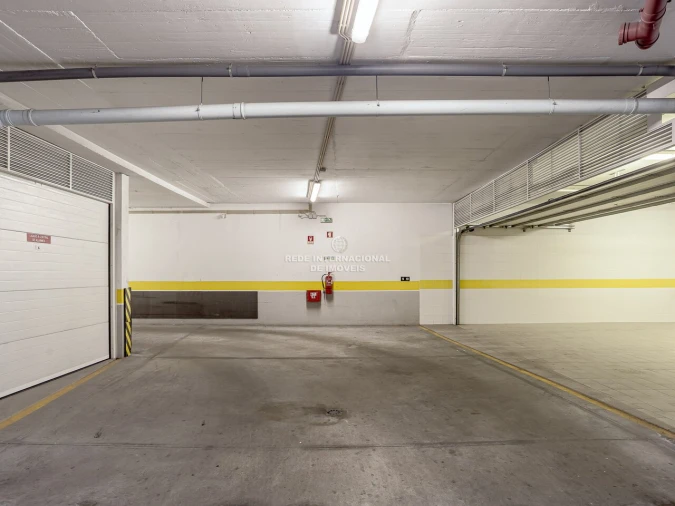 Apartamento T4 para Venda em Algés, Linda-A-Velha e Cruz Quebrada-Dafundo Foto 18