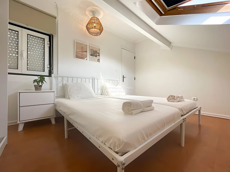Apartamento T3 para Venda em Ajuda Foto 34