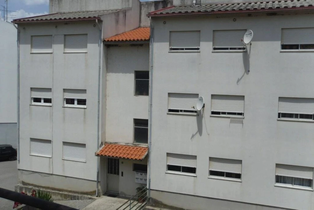 Apartamento T3 para Venda em São João da Pesqueira e Várzea de Trevões Foto 2