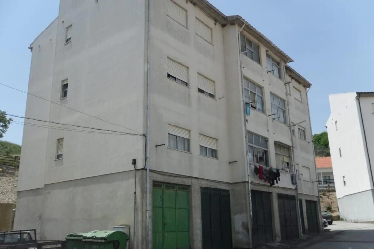 Apartamento T3 para Venda em São João da Pesqueira e Várzea de Trevões