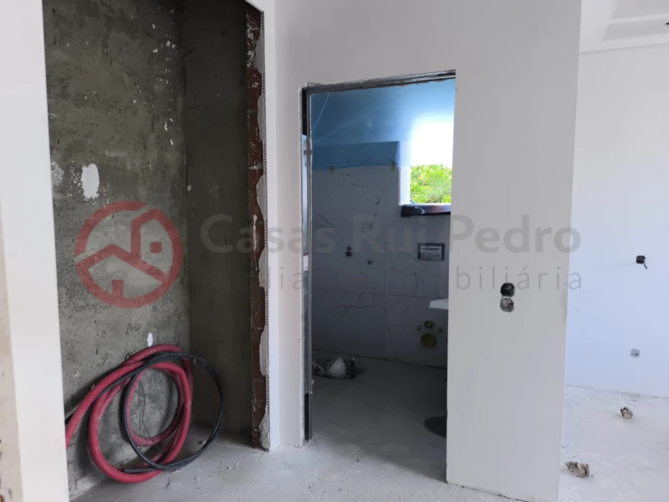 Moradia T3 para Venda em Fernao Ferro Foto 23