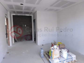 Moradia T3 para Venda em Fernao Ferro