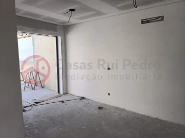 Moradia T3 para Venda em Fernao Ferro