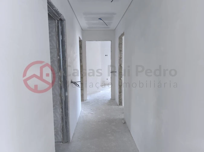 Moradia T3 para Venda em Fernao Ferro Foto 28