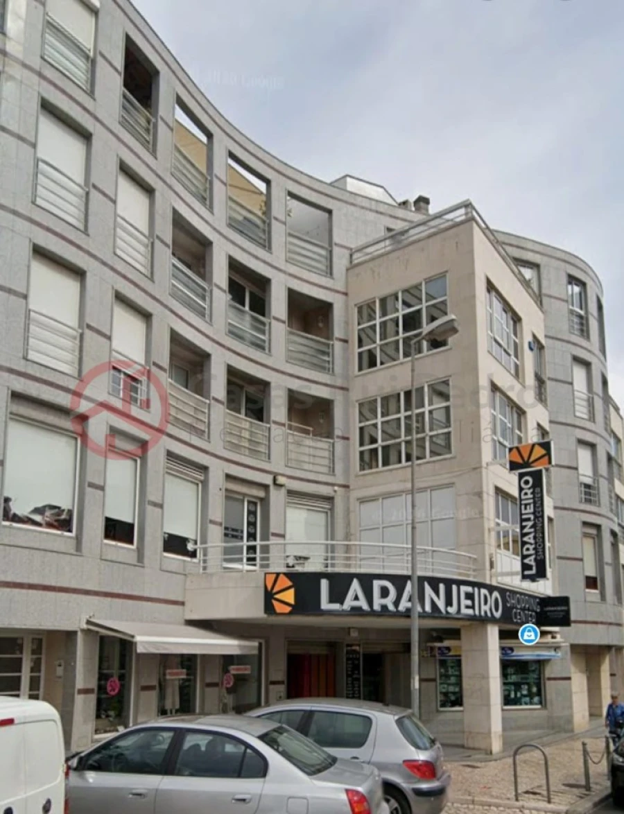 Loja para Venda em Laranjeiro e Feijó