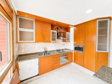 Apartamento T3 para Venda em Odivelas