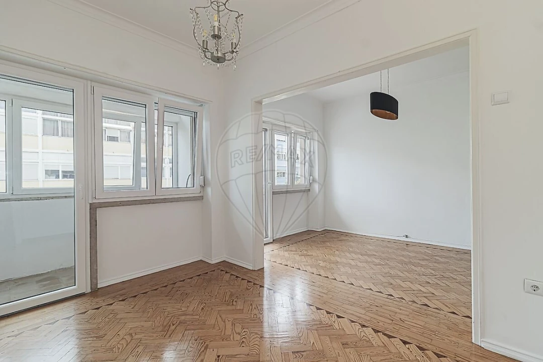 Apartamento T2 para Venda em Venteira Foto 1